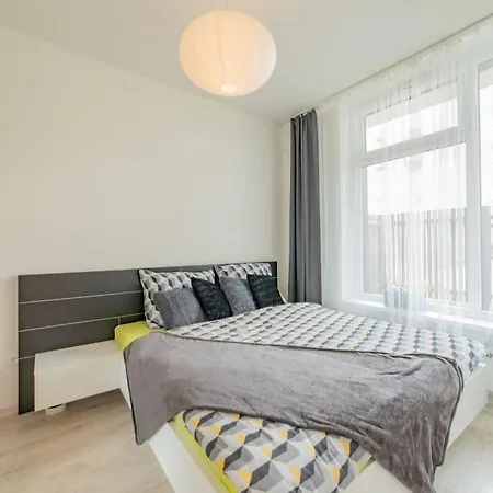 아파트 New, Sunny, Terrace, Grill, Parking!