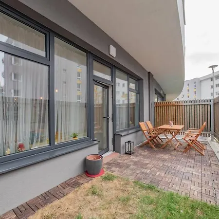 아파트 New, Sunny, Terrace, Grill, Parking!