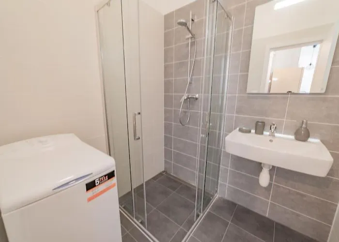 New, Sunny, Terrace, Grill, Parking! Apartament